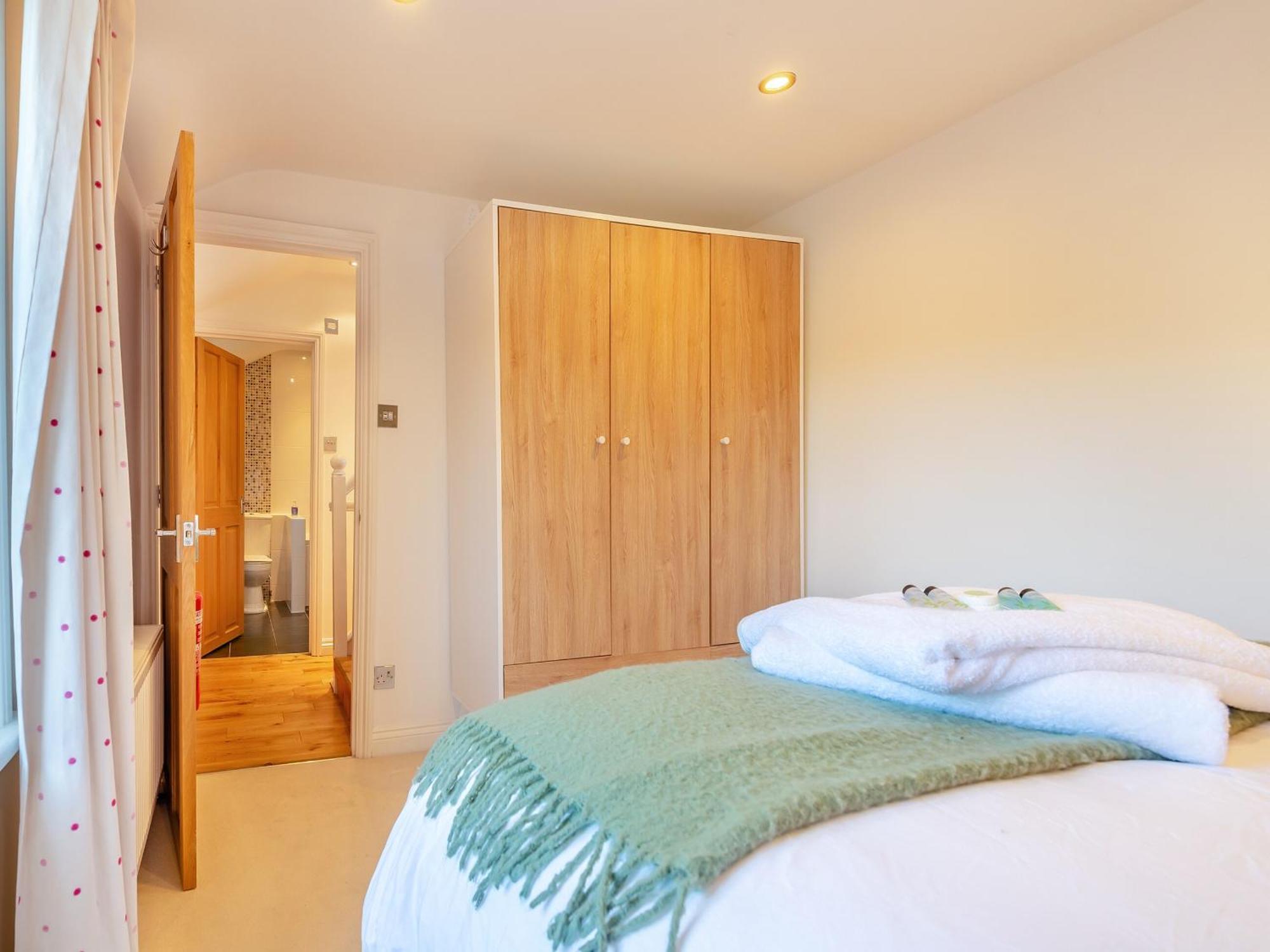Villa Kings Lea Lymington Exterior foto