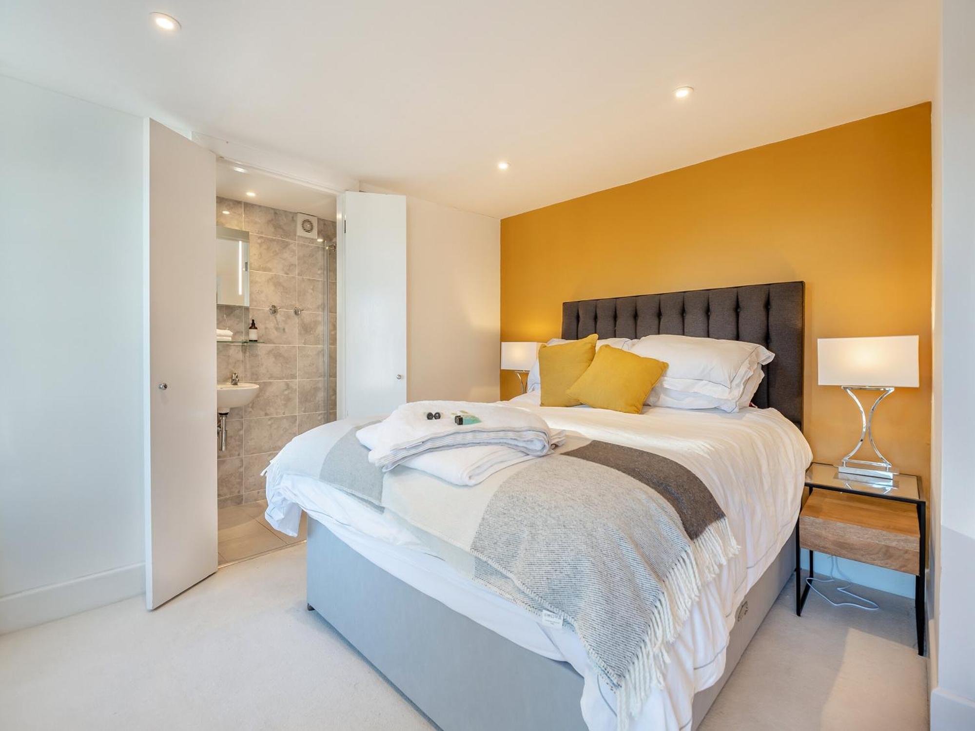 Villa Kings Lea Lymington Exterior foto
