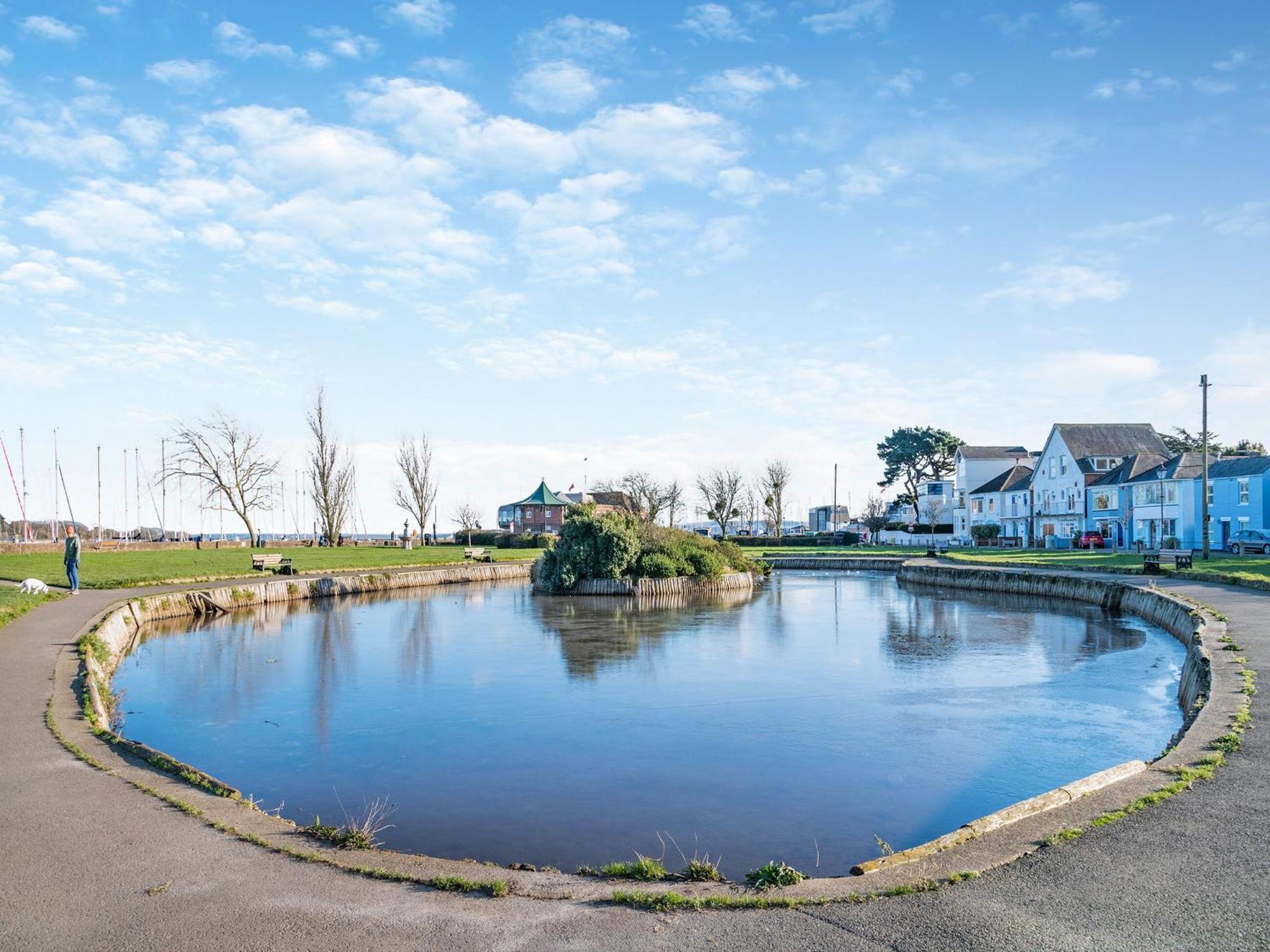 Villa Kings Lea Lymington Exterior foto